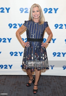 Tracy Smith feet photo 7