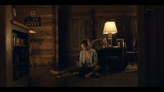 Tracy Spiridakos feet photo 1