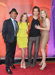 Tracy Spiridakos feet photo thumbnail