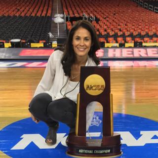 Tracy Wolfson feet photo thumbnail