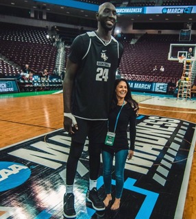 Tracy Wolfson feet photo thumbnail