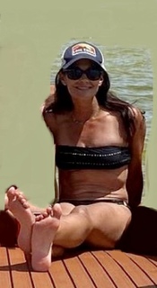 Tracy Wolfson feet photo thumbnail