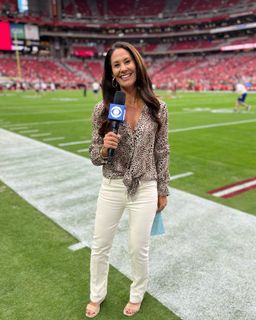 Tracy Wolfson feet photo 1