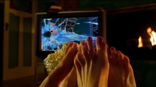 Traylor Howard feet photo thumbnail