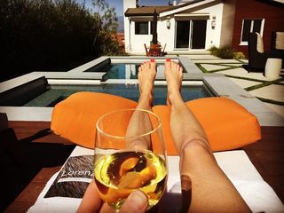 Tricia Helfer feet photo thumbnail