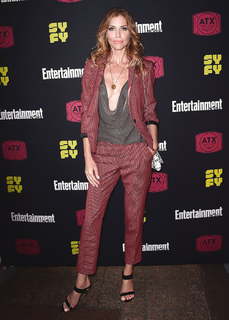 Tricia Helfer feet photo thumbnail