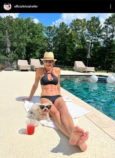 Tricia Helfer feet photo thumbnail