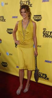 Tricia Helfer feet photo thumbnail