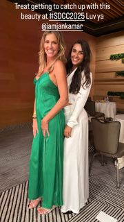 Tricia Helfer feet photo thumbnail