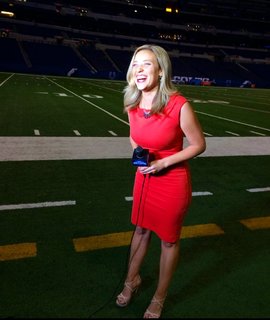 Tricia Whitaker feet photo 3