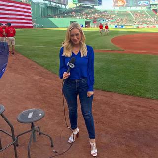 Tricia Whitaker feet photo 4