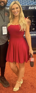 Tricia Whitaker feet photo 9