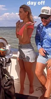 Tricia Whitaker feet photo 8