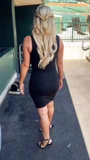 Tricia Whitaker feet photo 10