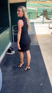 Tricia Whitaker feet photo 9