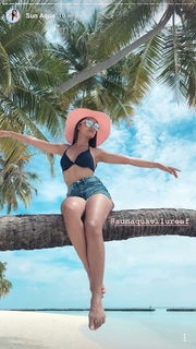 Tridha Choudhury feet photo thumbnail