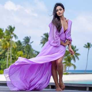 Tridha Choudhury feet photo thumbnail