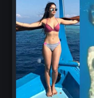 Tridha Choudhury feet photo thumbnail