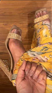 Tridha Choudhury feet photo thumbnail
