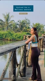 Tridha Choudhury feet photo thumbnail