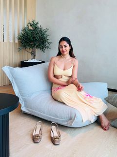 Tridha Choudhury feet photo thumbnail