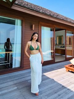 Tridha Choudhury feet photo thumbnail