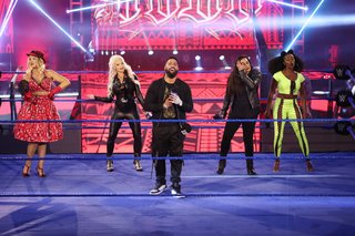 Trinity Fatu feet photo thumbnail