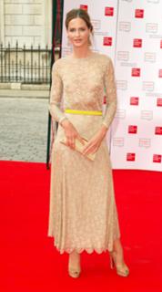 Trinny Woodall feet photo 17
