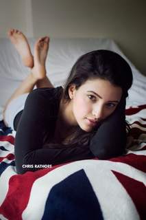 Triptii Dimri feet photo thumbnail