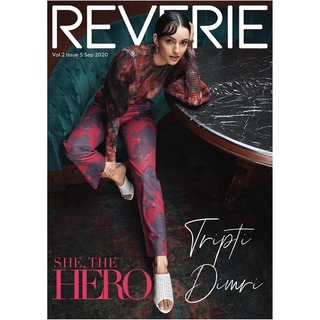 Triptii Dimri feet photo thumbnail