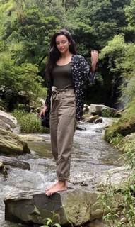 Triptii Dimri feet photo thumbnail