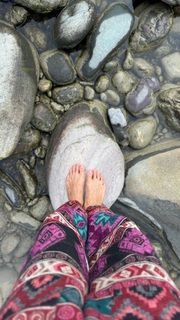 Triptii Dimri feet photo thumbnail