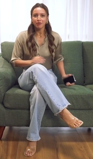 Triptii Dimri feet photo thumbnail