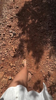 Triptii Dimri feet photo thumbnail