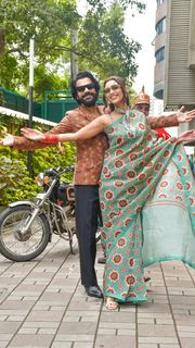 Triptii Dimri feet photo thumbnail