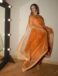 Triptii Dimri feet photo 12