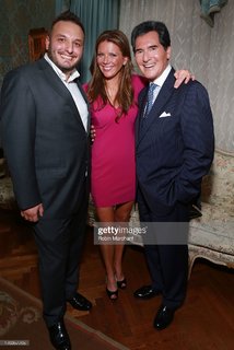 Trish Regan feet photo thumbnail