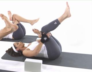 Trish Stratus feet photo thumbnail