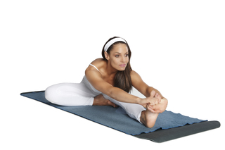 Trish Stratus feet photo thumbnail
