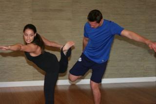 Trish Stratus feet photo thumbnail
