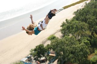 Trish Stratus feet photo thumbnail