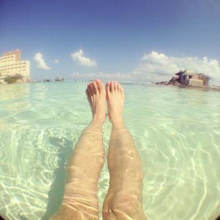 Trish Suhr feet photo 7