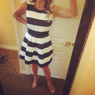 Trish Suhr feet photo 14