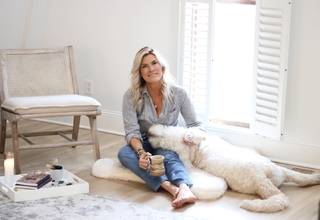 Trish Suhr feet photo 4