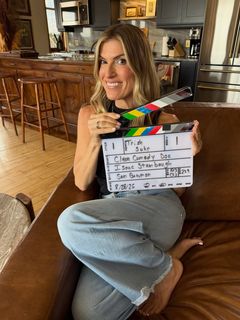 Trish Suhr feet photo 2