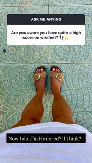 Trish Suhr feet photo 1