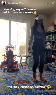 Trisha Hershberger feet photo thumbnail