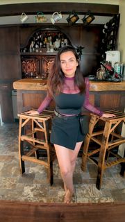 Trisha Hershberger feet photo thumbnail