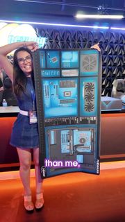 Trisha Hershberger feet photo thumbnail