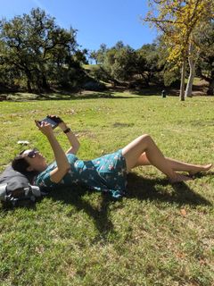 Trisha Hershberger feet photo thumbnail